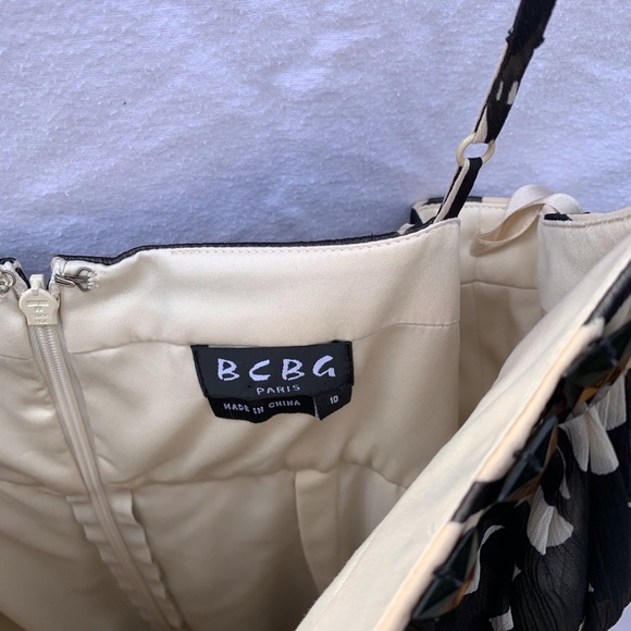 Floor length tropical print BCBG gown - Picture 3 of 4